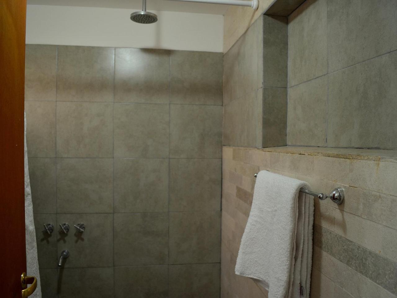 Via Lavalle Suites San Luis Exterior foto